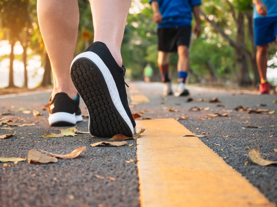 Walking after eating helps reduce blood sugar, alleviates discomfort: UW gastroenterologist