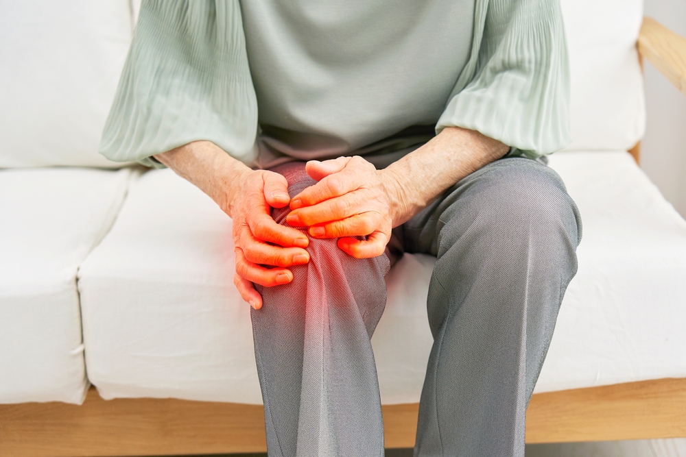 What is the Best Knee Pain Treatment for Older&nbsp;People?