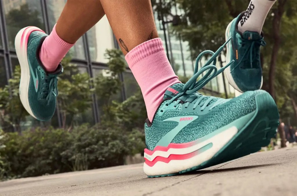 Gym Shoes for Your 2025 Exercise&nbsp;Goals