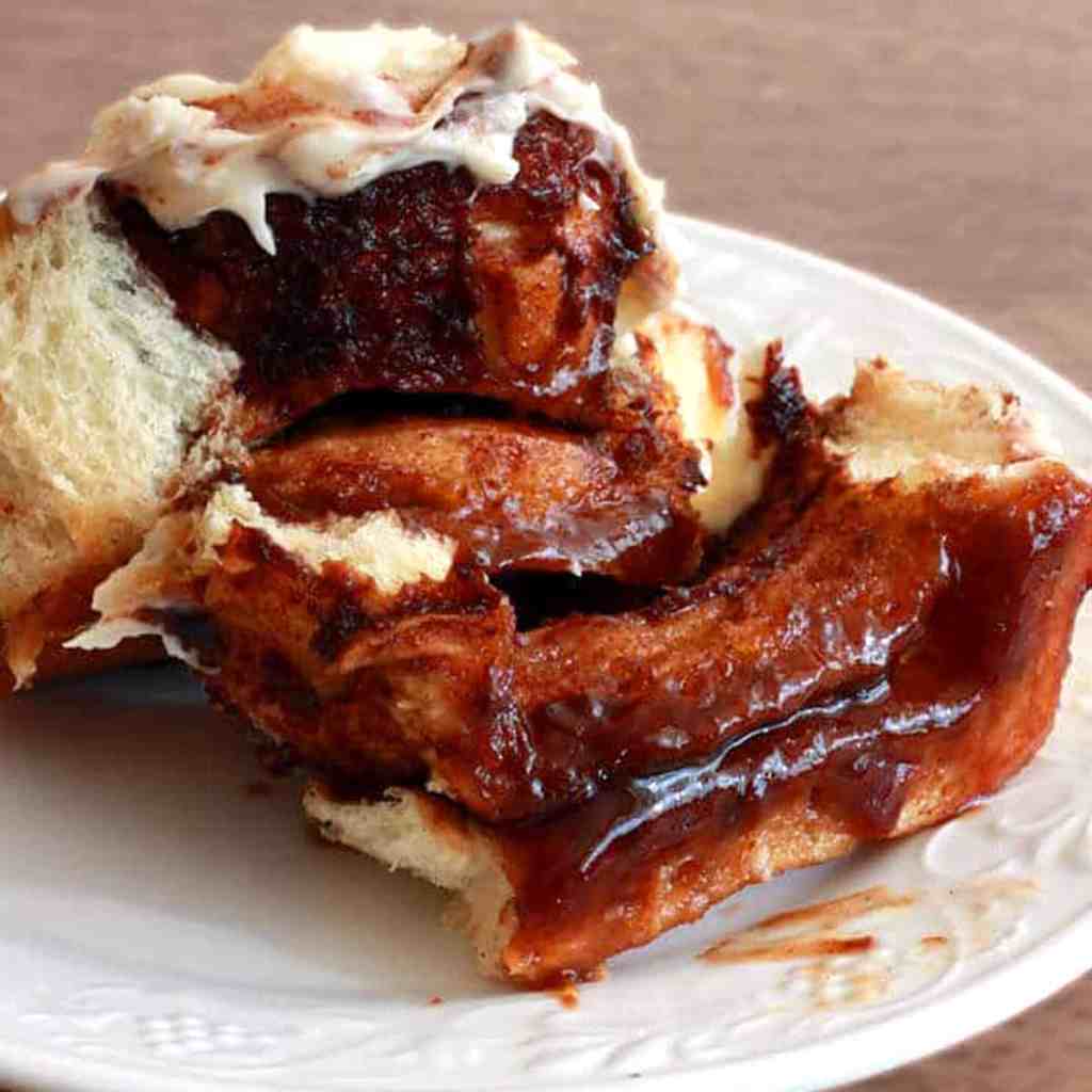 Apple Butter Cinnamon Buns – from a small&nbsp;kitchen
