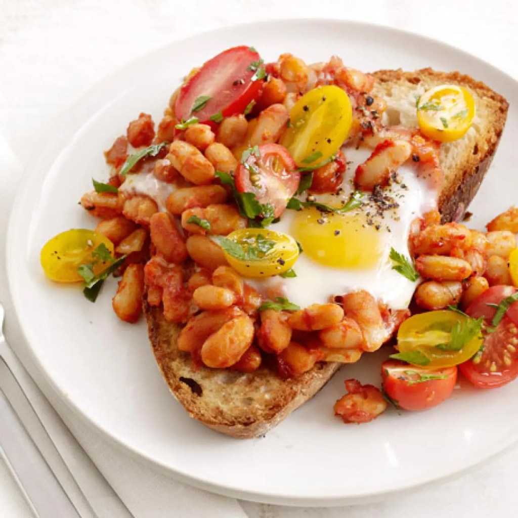 The Ultimate 2-Minute Beans on Toast Hack You Need to&nbsp;Try!